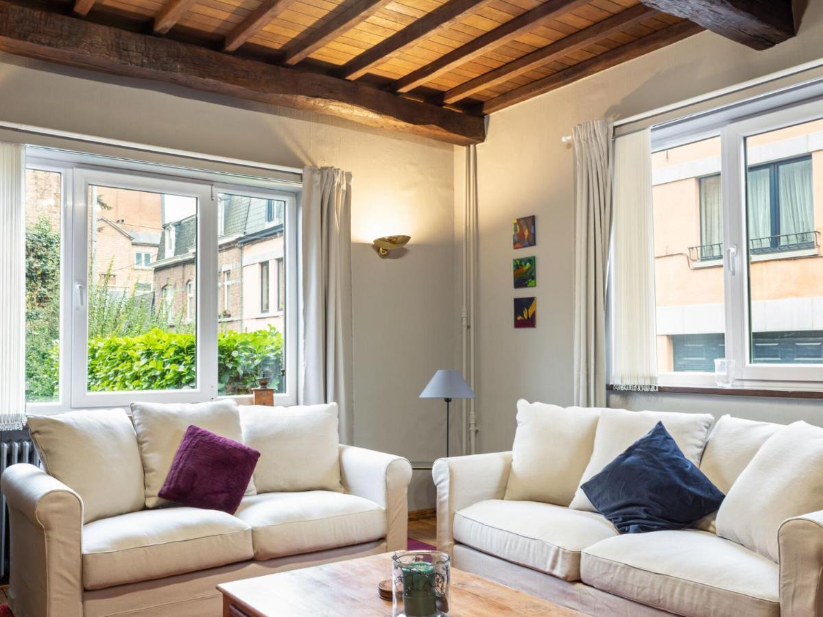 Stylish Apartment In Dinant Near The Maas Exterior foto